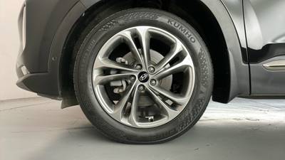 2018 HYUNDAI SANTA FE gallery