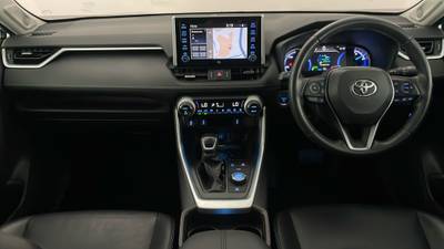 2019 Toyota RAV4 interior