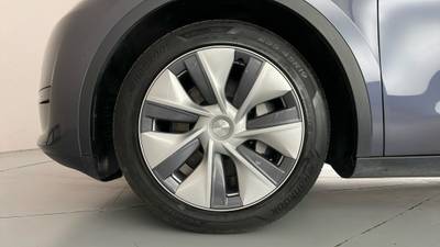 2023 Tesla Model Y gallery