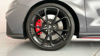 2024 HYUNDAI i30 gallery