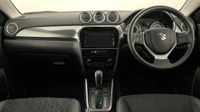2020 SUZUKI VITARA interior