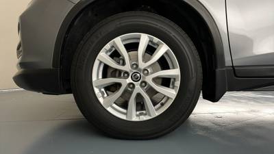 2019 NISSAN X-TRAIL gallery