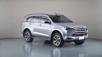 2022 ISUZU MU-X