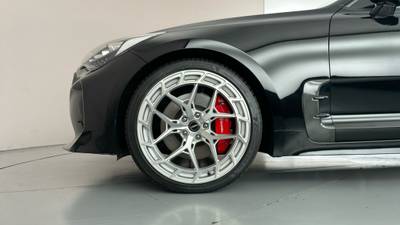 2019 KIA STINGER gallery