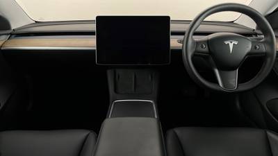 2021 TESLA MODEL 3 interior