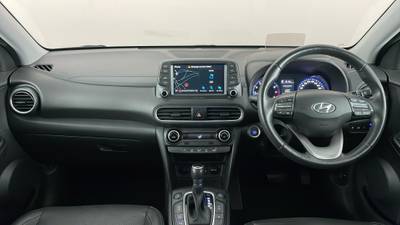 2018 HYUNDAI KONA interior