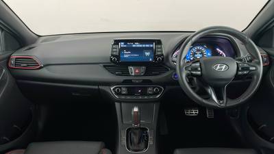 2021 HYUNDAI I30 interior