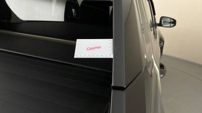 2022 TOYOTA HILUX imperfections