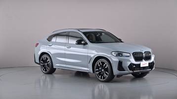 2022 BMW X4