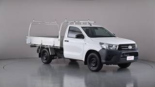 2021 TOYOTA HILUX