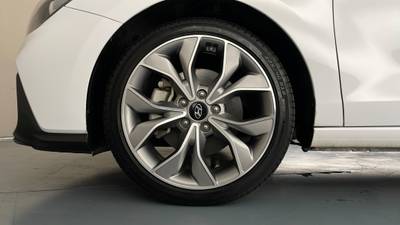 2019 HYUNDAI I30 gallery