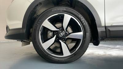 2017 NISSAN QASHQAI gallery