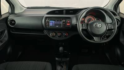 2020 TOYOTA YARIS interior