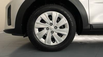 2022 KIA STONIC gallery