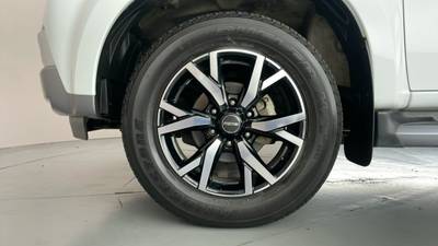 2020 ISUZU MU-X gallery