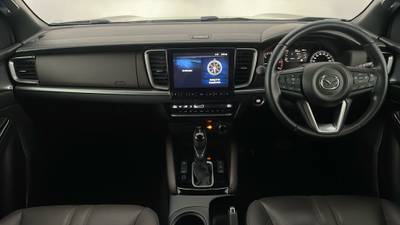 2021 MAZDA BT-50 interior