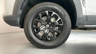 2025 LDV D90 gallery
