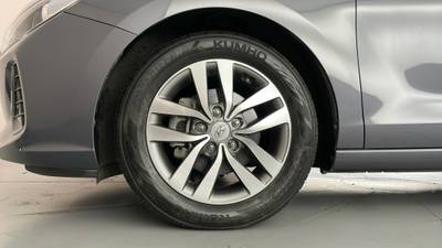 2018 HYUNDAI I30 gallery