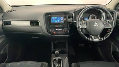 2015 MITSUBISHI OUTLANDER interior