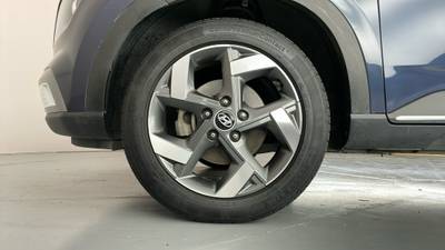 2021 HYUNDAI VENUE gallery