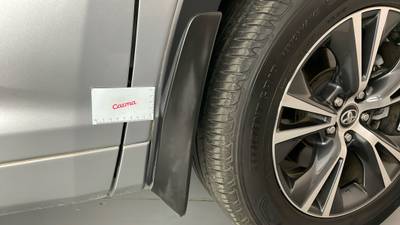 2016 TOYOTA KLUGER imperfections