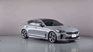 2020 KIA STINGER