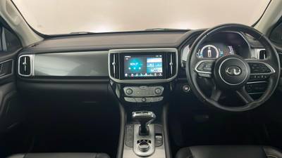 2021 GWM UTE interior