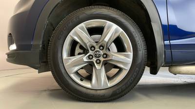 2016 TOYOTA KLUGER gallery