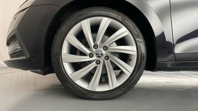 2021 SKODA OCTAVIA gallery