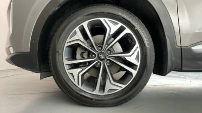 2019 HYUNDAI SANTA FE gallery