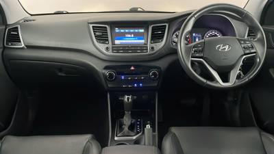 2017 HYUNDAI TUCSON interior