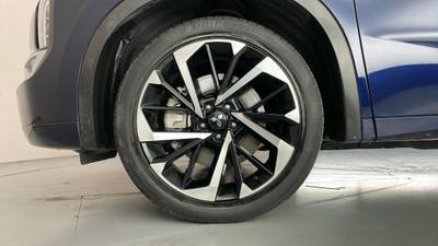 2023 MITSUBISHI OUTLANDER gallery