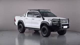 2018 TOYOTA HILUX