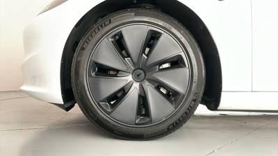 2024 TESLA MODEL 3 gallery