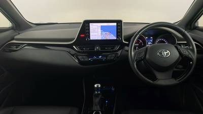 2021 TOYOTA C-HR interior