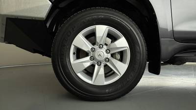 2019 TOYOTA LANDCRUISER PRADO gallery