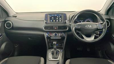 2020 Hyundai Kona interior