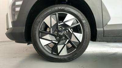 2024 HYUNDAI KONA gallery