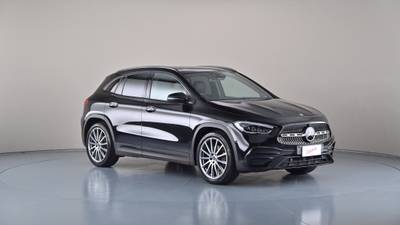 2020 MERCEDES-BENZ GLA