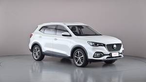 2022 MG HS