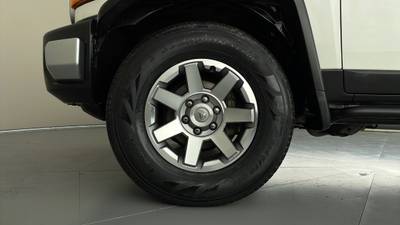 2014 TOYOTA FJ CRUISER gallery