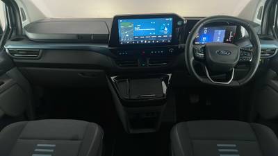 2024 Ford Tourneo interior