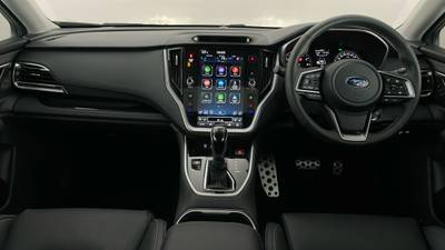 2023 SUBARU OUTBACK interior