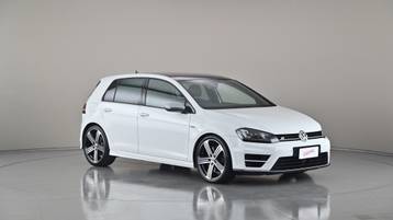 2017 VOLKSWAGEN GOLF