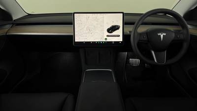 2022 TESLA MODEL 3 interior