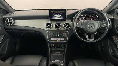 2018 MERCEDES-BENZ CLA interior
