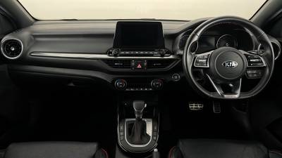 2020 KIA CERATO interior