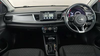 2019 KIA RIO interior