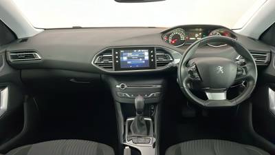 2014 PEUGEOT 308 interior