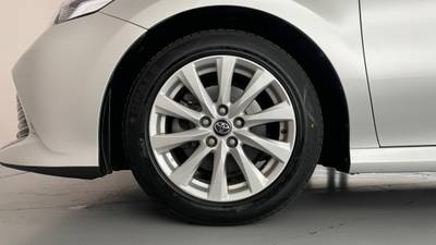 2019 Toyota Camry gallery